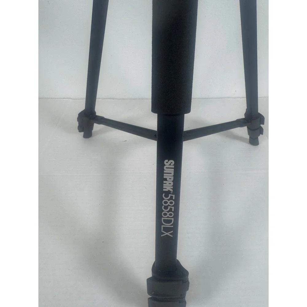 Sunpak 5858DLX Tripod Unisex OS Black Excellent Lightweight Aluminum 3-Way Pan